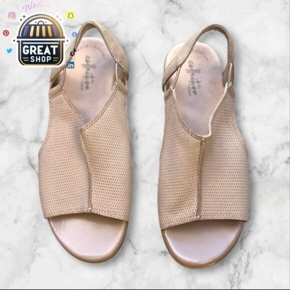 CLARKS Women's Tan Leather Peep Toe Sandals Size 8.5US /39EU - Picture 1 of 5